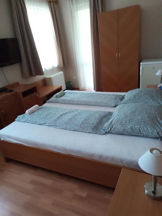 Oazis Wellness Apartman2 Hajdúszoboszló Extérieur photo