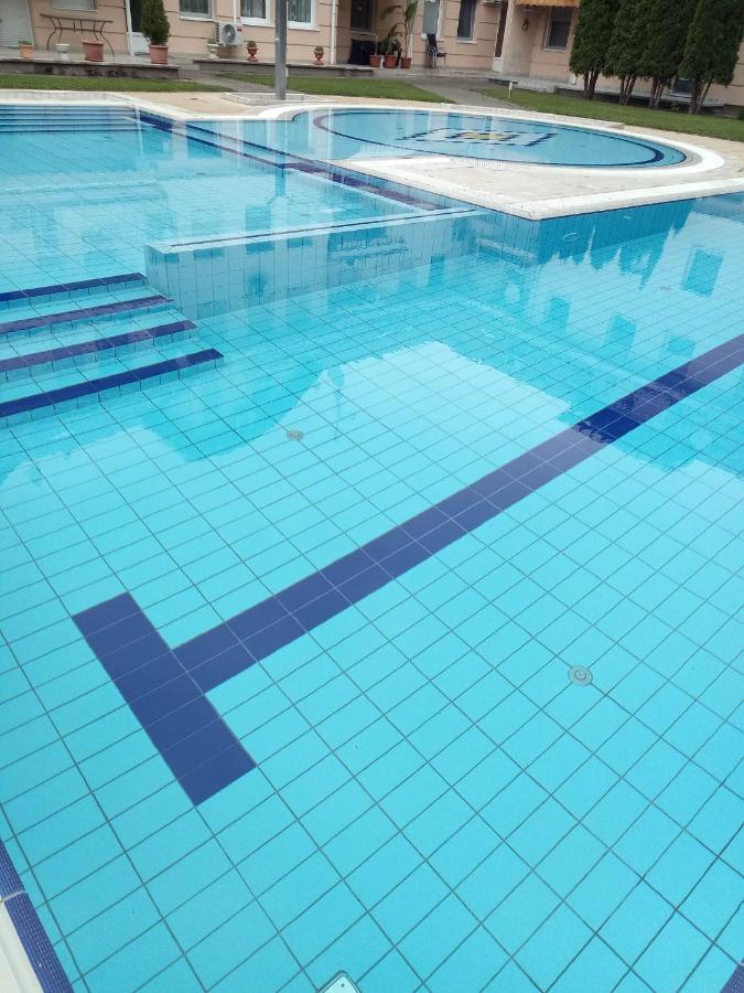 Oazis Wellness Apartman2 Hajdúszoboszló Extérieur photo