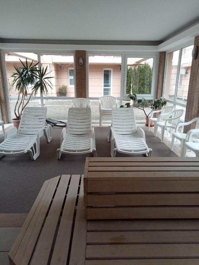 Oazis Wellness Apartman2 Hajdúszoboszló Extérieur photo