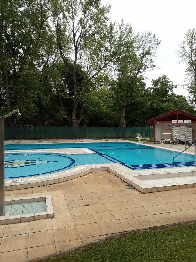 Oazis Wellness Apartman2 Hajdúszoboszló Extérieur photo