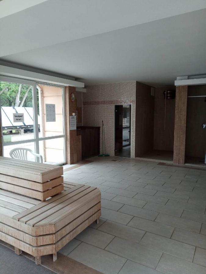Oazis Wellness Apartman2 Hajdúszoboszló Extérieur photo