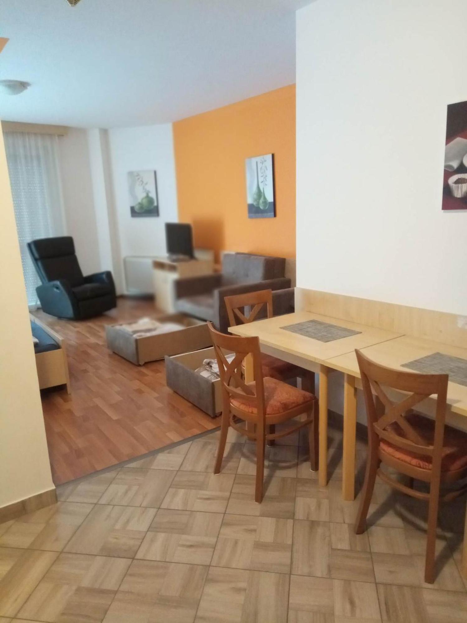 Oazis Wellness Apartman2 Hajdúszoboszló Chambre photo