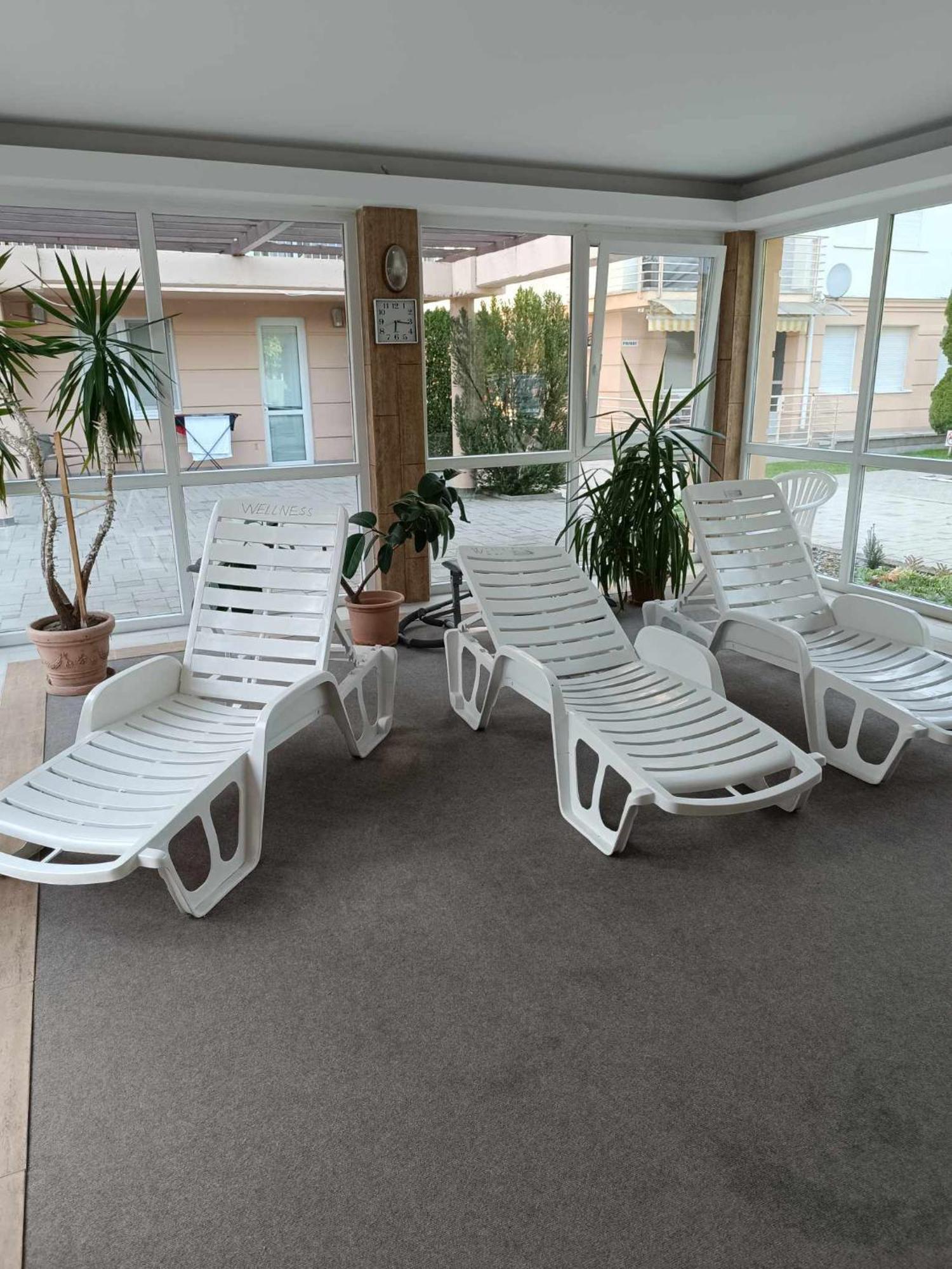 Oazis Wellness Apartman2 Hajdúszoboszló Extérieur photo