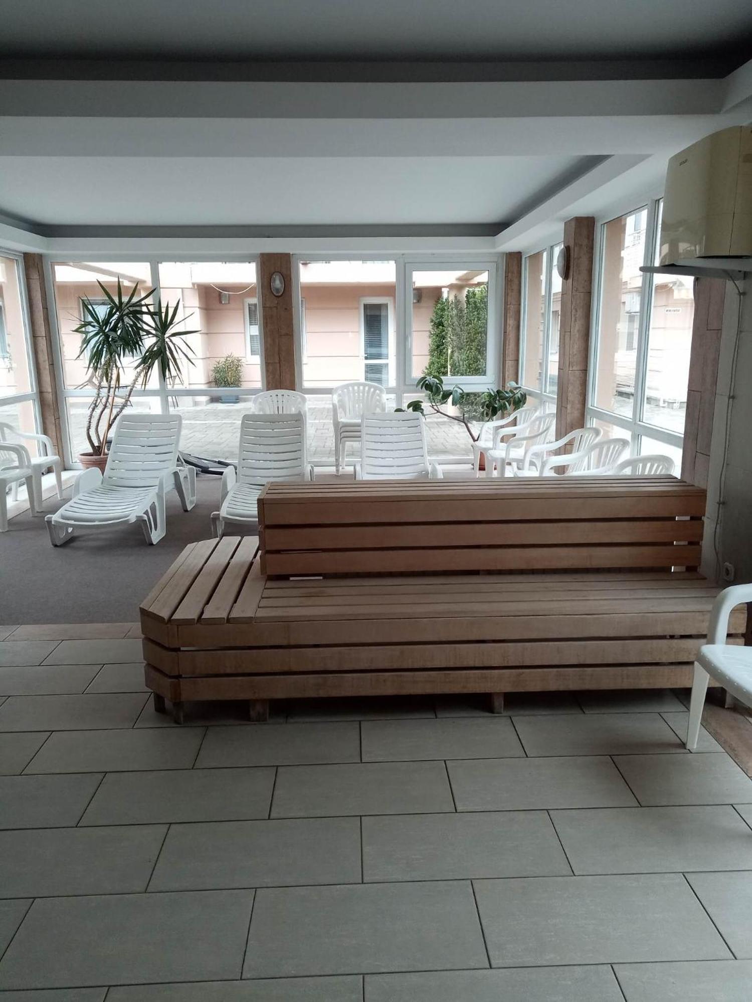 Oazis Wellness Apartman2 Hajdúszoboszló Extérieur photo