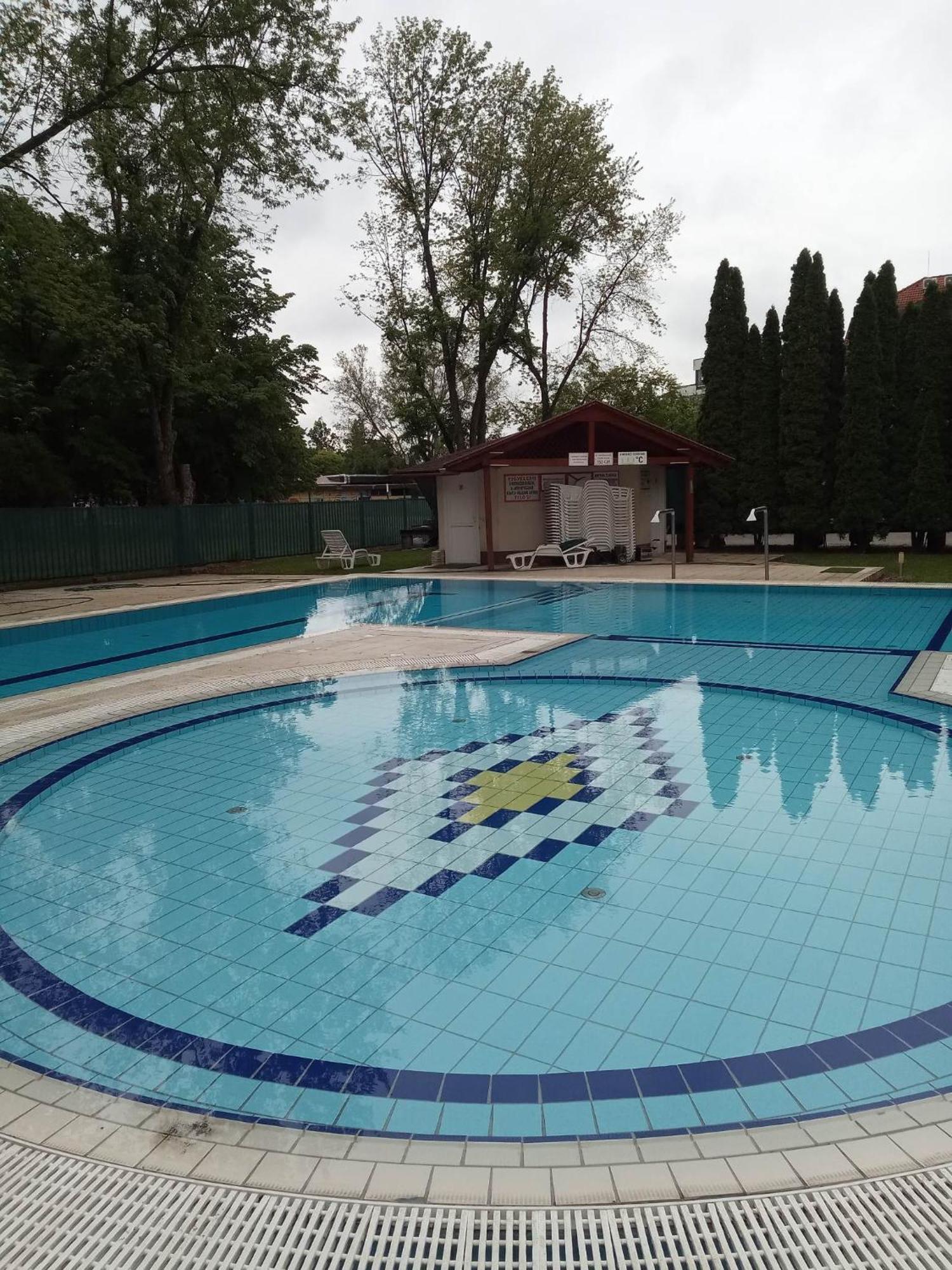 Oazis Wellness Apartman2 Hajdúszoboszló Extérieur photo
