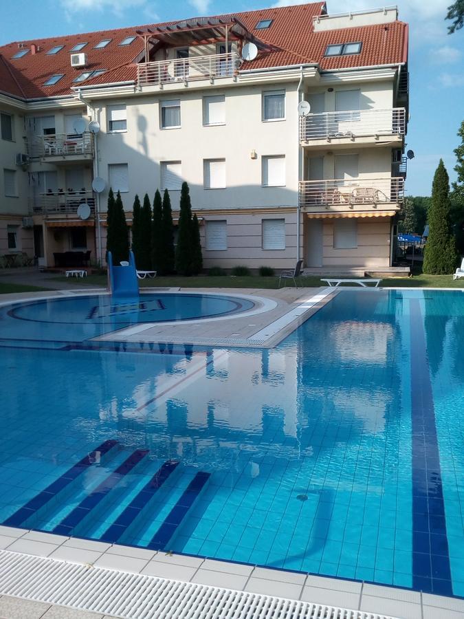 Oazis Wellness Apartman2 Hajdúszoboszló Extérieur photo